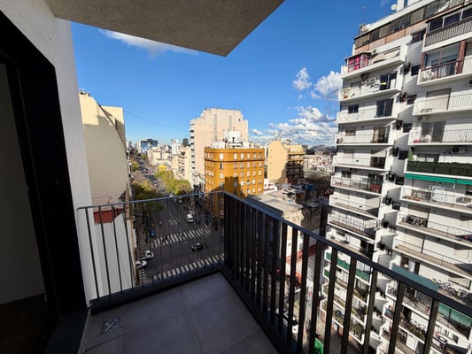 Alquiler Departamento Monoambiente con balcón en San Cristobal — foto 2