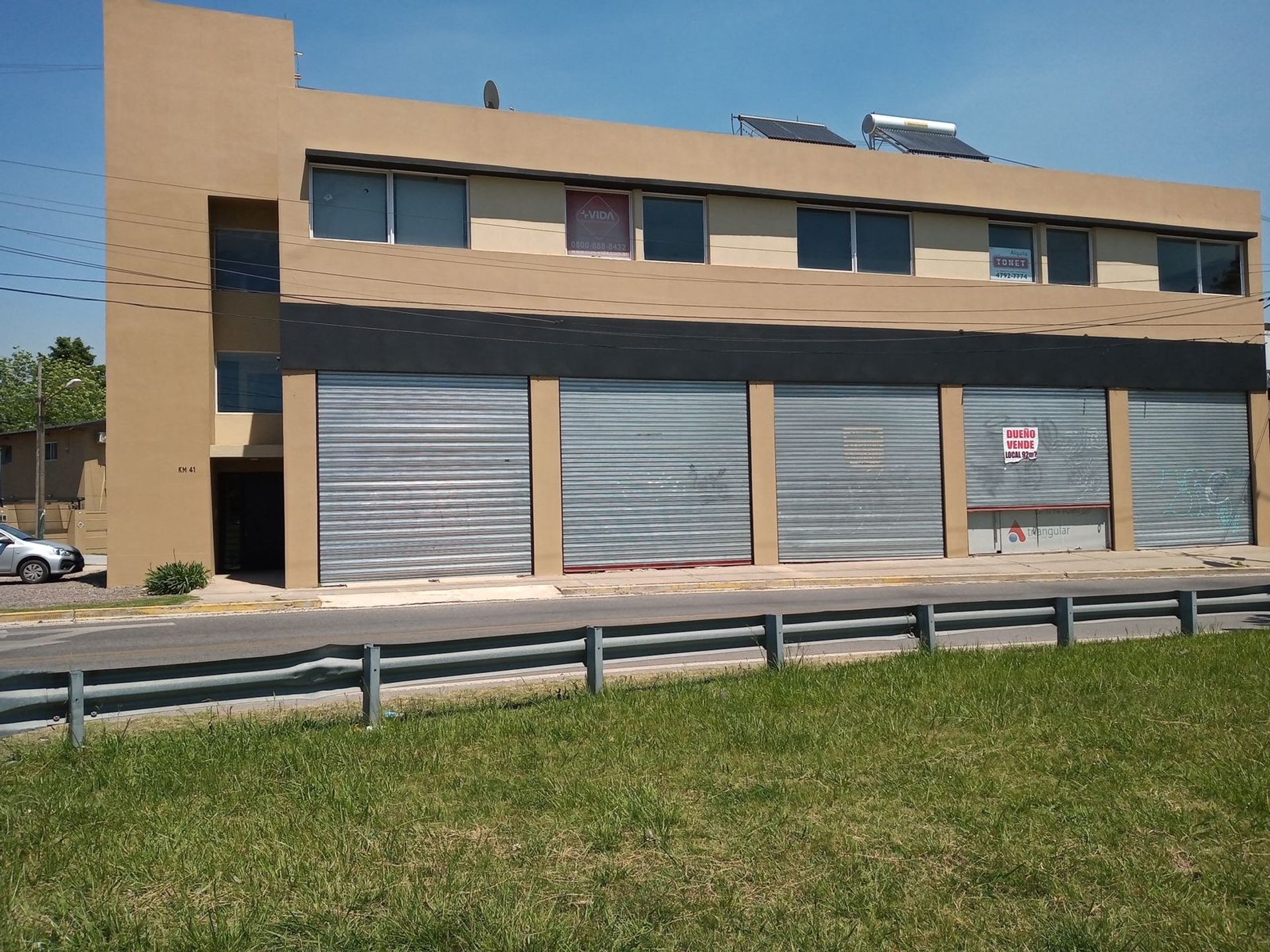 OFICINA EN VENTA - KM 41 Pilar — foto 1