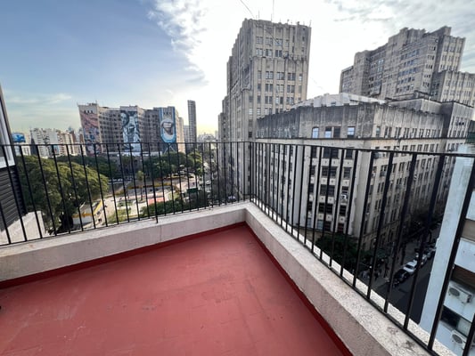 VENTA  2 DORMITORIOS FRENTE A PLAZA HOUSSAY BARRIO NORTE VISTA PANORAMICA TERRAZA — foto 2