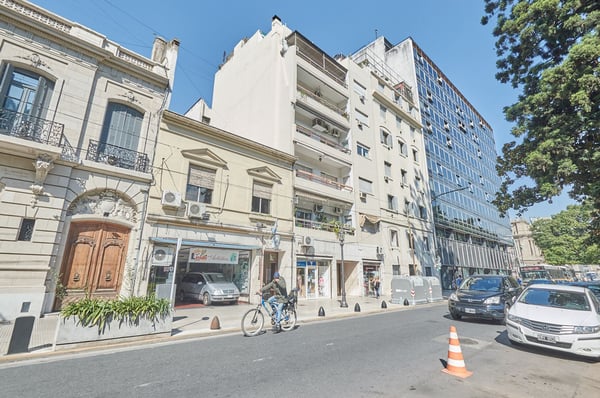 VENTA DE LOCAL COMERCIAL SAN NICOLAS — foto 2
