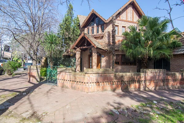 CASA 6 AMBIENTES EN MARTINEZ — foto 5