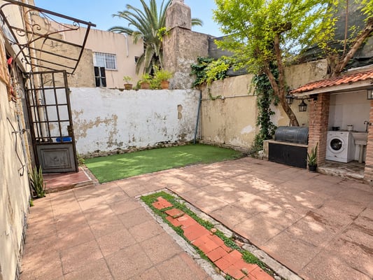 VENTA CASA 4 AMB A REFACCIONAR - COCHERA - LOTE PROPIO EN VILLA BALLESTER — foto 2