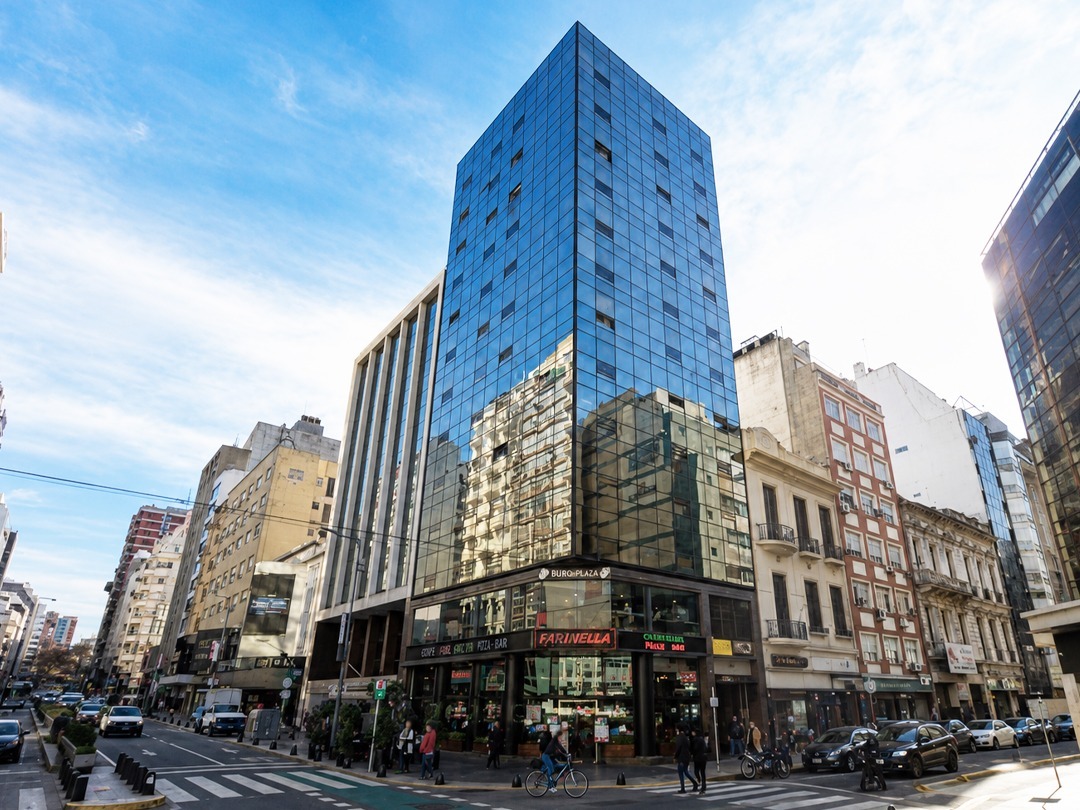 Venta Oficina piso 12. Montevideo y Av. Corrientes. — foto 1