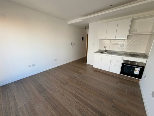 Alquiler Departamento Monoambiente con balcón en San Cristobal — foto 4