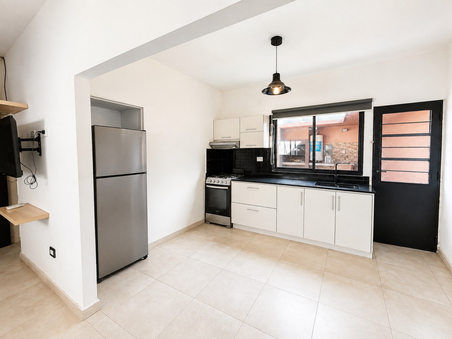 DEPARTAMENTO 3 AMBIENTES CON GRAN TERRAZA Y PARRILLA | SIN EXPENSAS | APTO CRÉDITO — foto 1