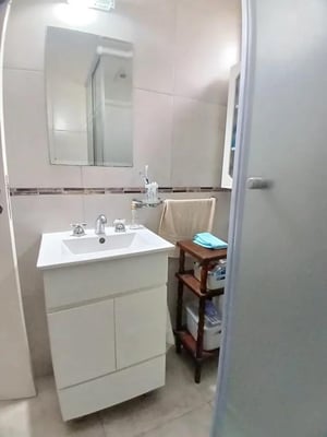 VENTA - BELGRANO CHICO – 2 AMBIENTES LUMINOSO CON COCINA Y LAVADERO INDEPENDIENTES — foto 4