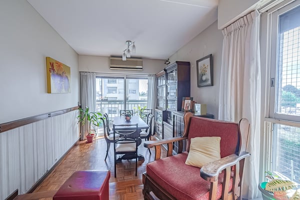 VENTA DEPARTAMENTO 5 AMBIENTES CON BALCON Y COCHERA EN OLIVOS — foto 5