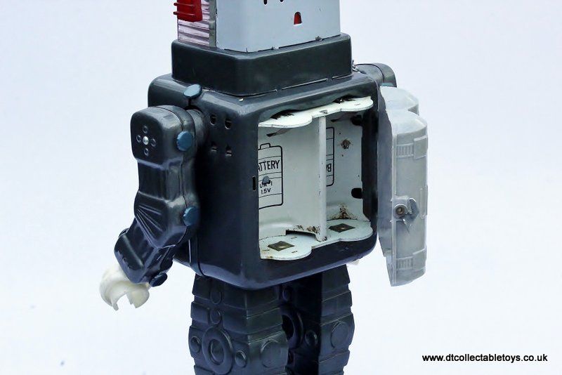 Vintage Alps (Japan) TELEVISION SPACEMAN Robot 1965 In Near