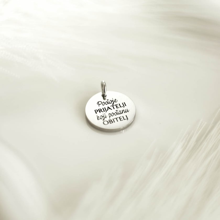 Medaljon s gravurom - Slika 2