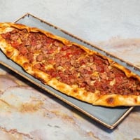 Kuşbaşılı Pide