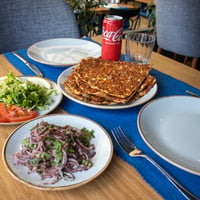 Coca Cola Lahmacun Menü