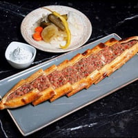 Kıymalı Pide