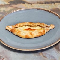 Fındık Peynirli Pide