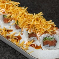 Crunchy Salmon (8 Adet)