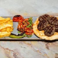 Köşebaşı Köfte (650 Kcal)