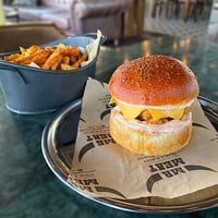 Spicy Chicken Burger