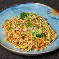 Sebzeli Noodle