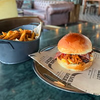 Mr.Meat Burger
