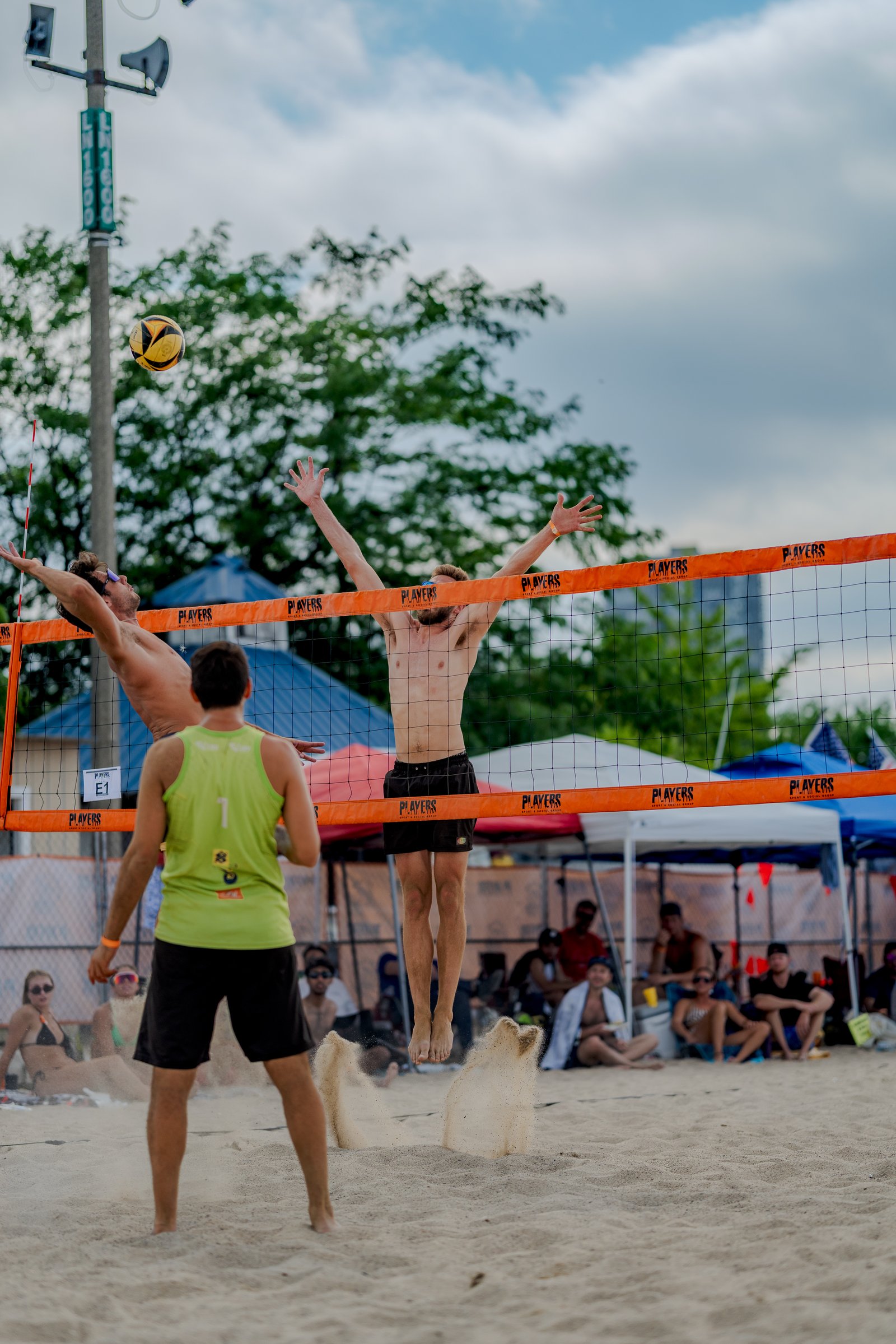 Chicago Big Dig 2026 - North Avenue Beach
