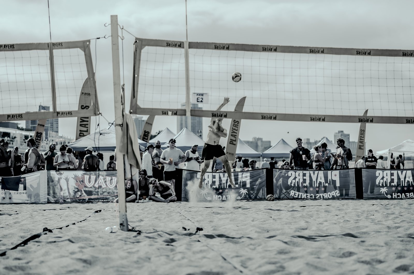 Chicago Big Dig 2026 - North Avenue Beach