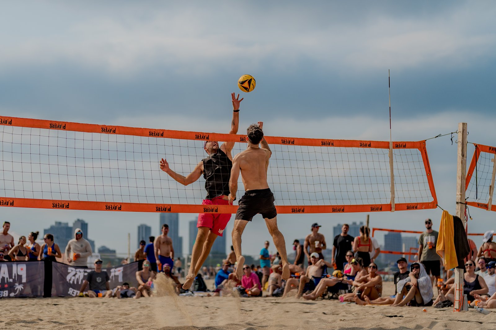 Chicago Big Dig 2026 - North Avenue Beach