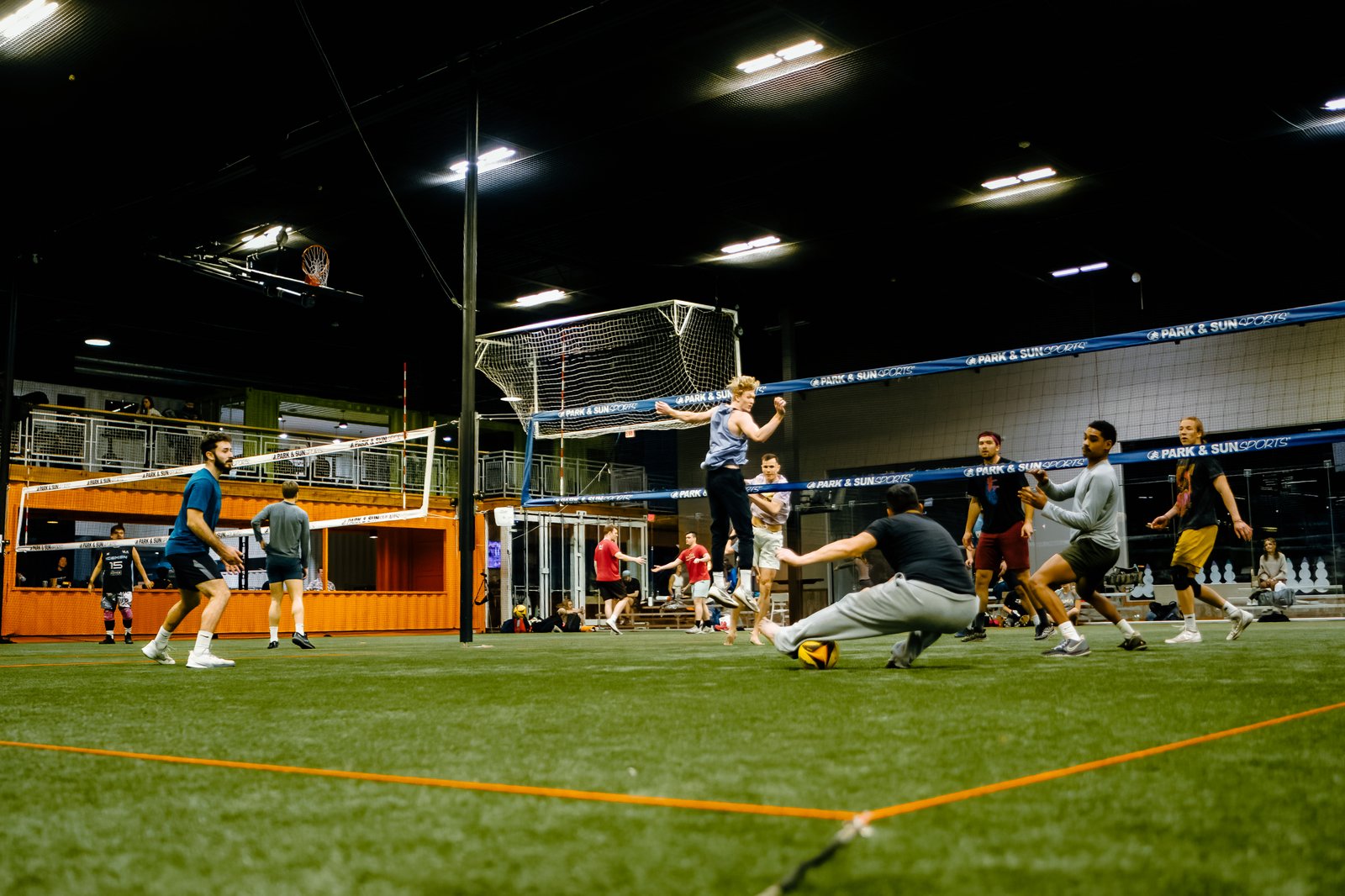 Players Sports Winter Turf Luau