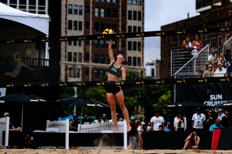 AVP Chicago - Miami Mayhem - Sep 1 cover