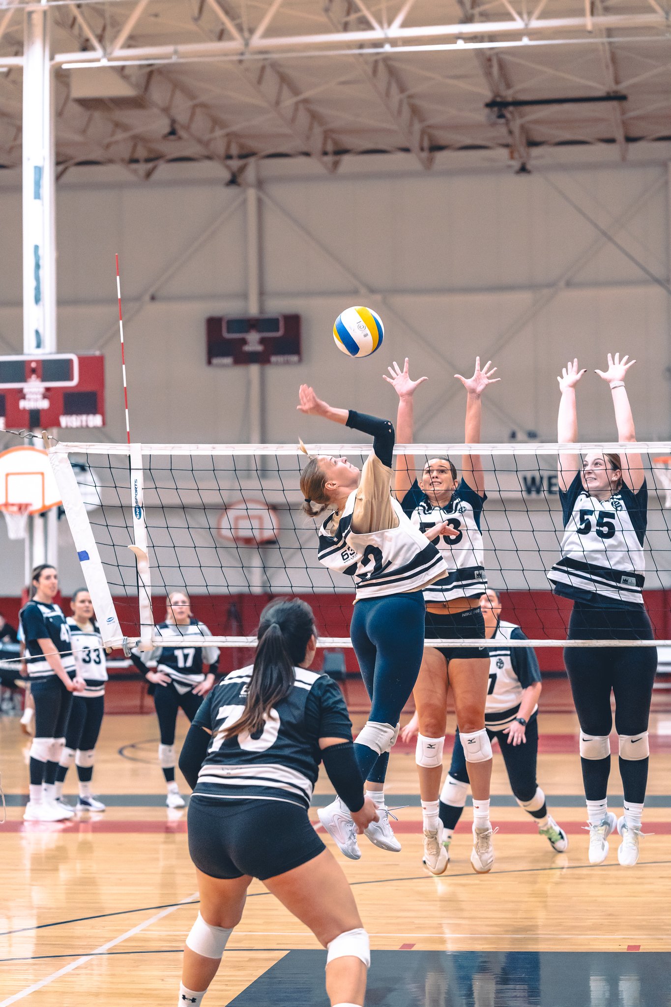 630 Breeze - Women's Tryouts