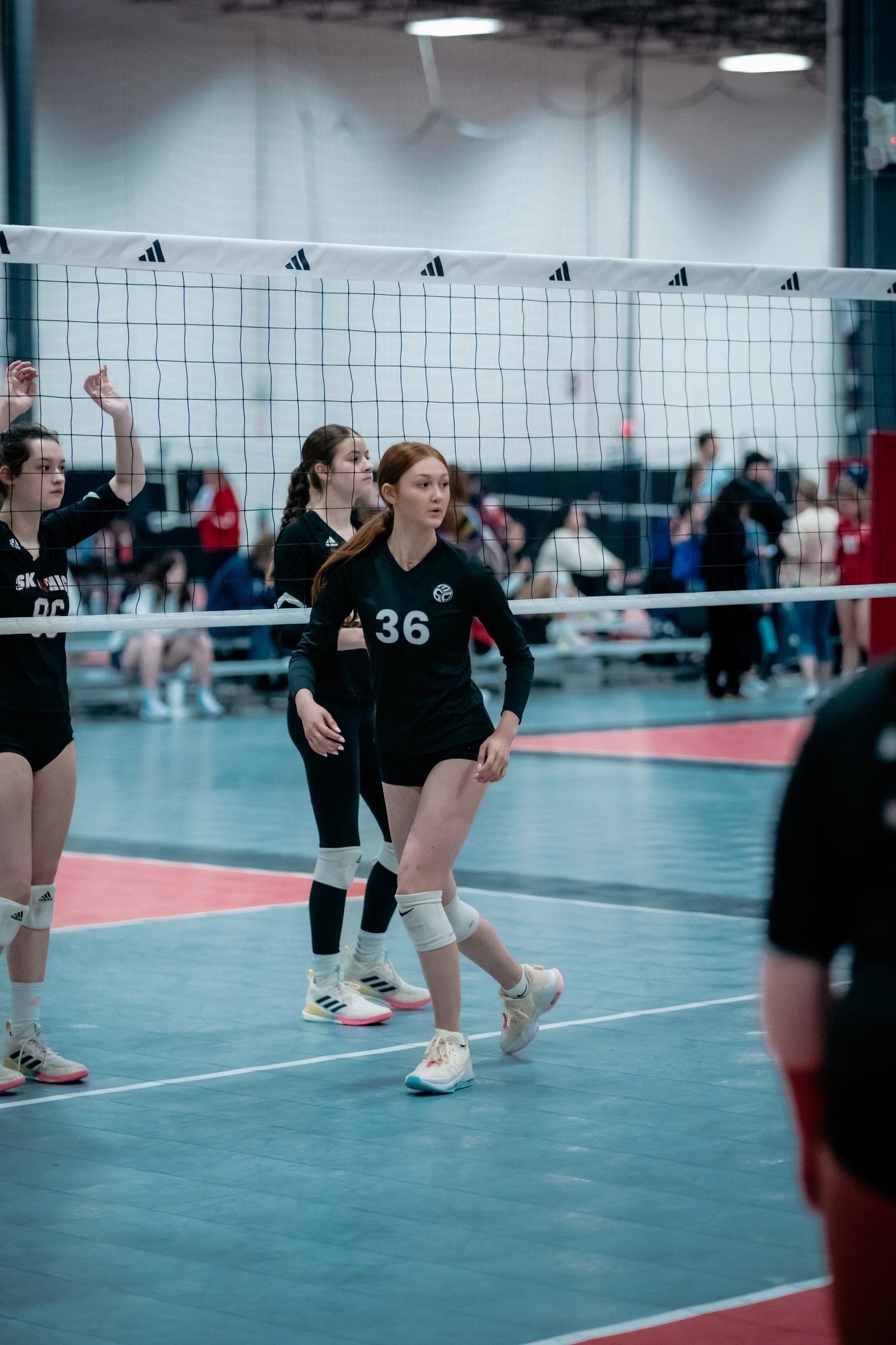 630 Girls at Sky High Cosmos