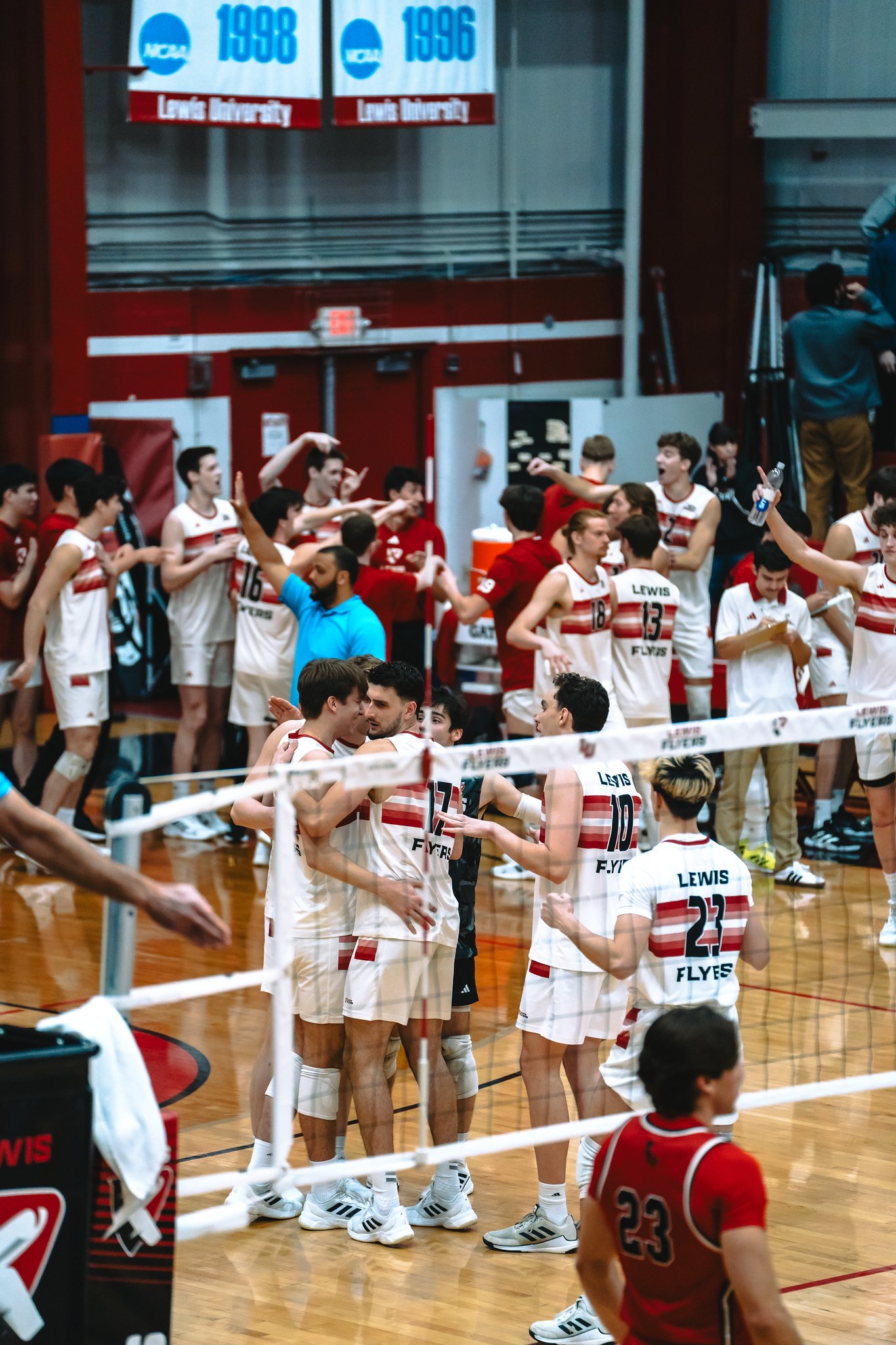 Lewis Flyers vs CSUN