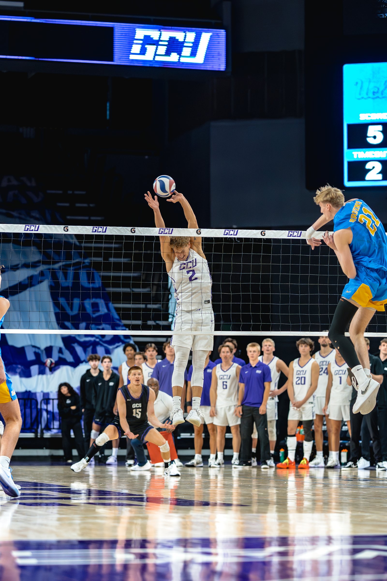 GCU vs UCLA