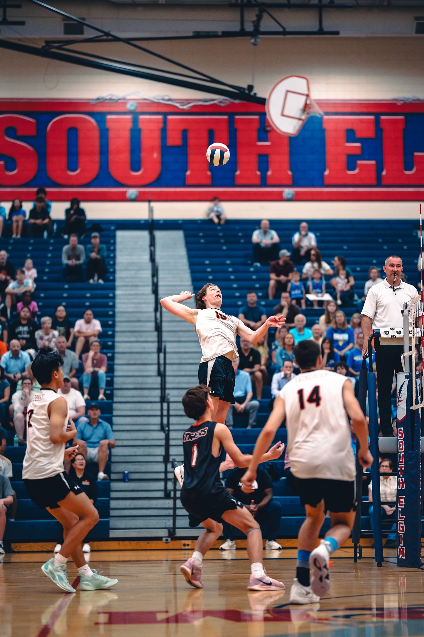 Wheaton South vs Wheaton North
