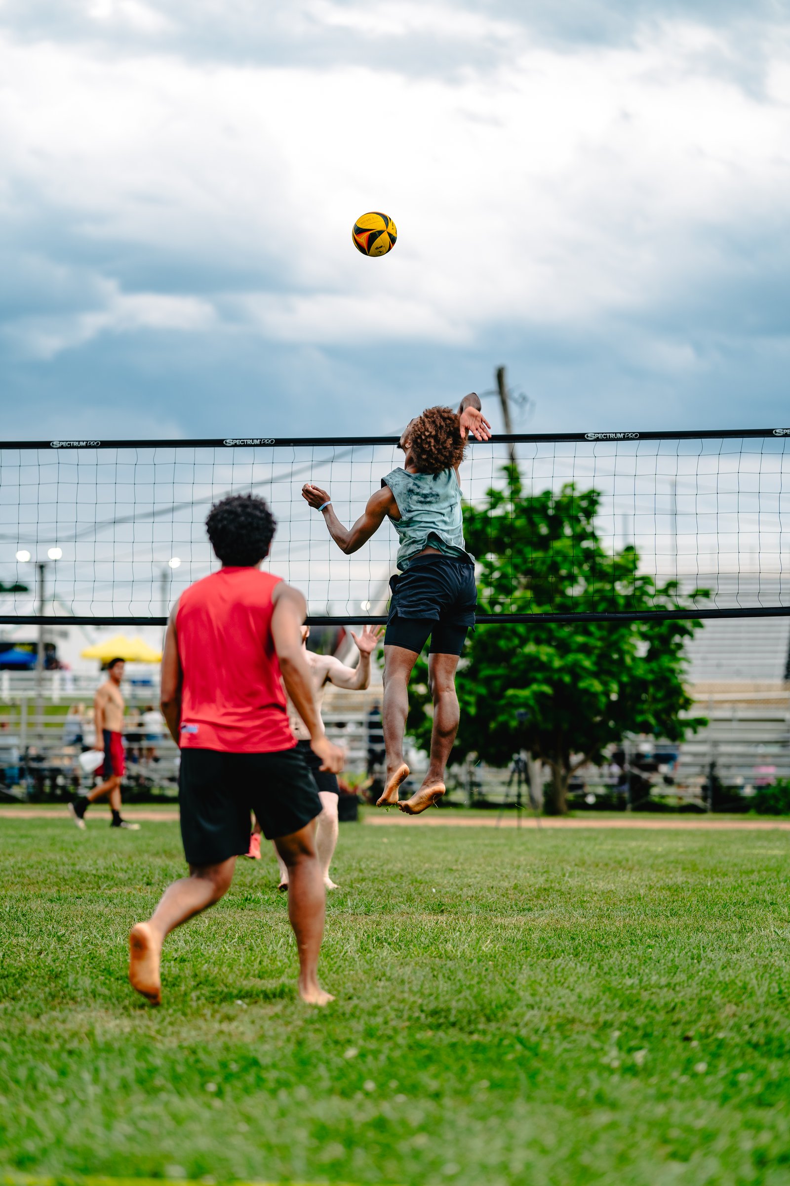Cookout Volleyball Grass Tourney