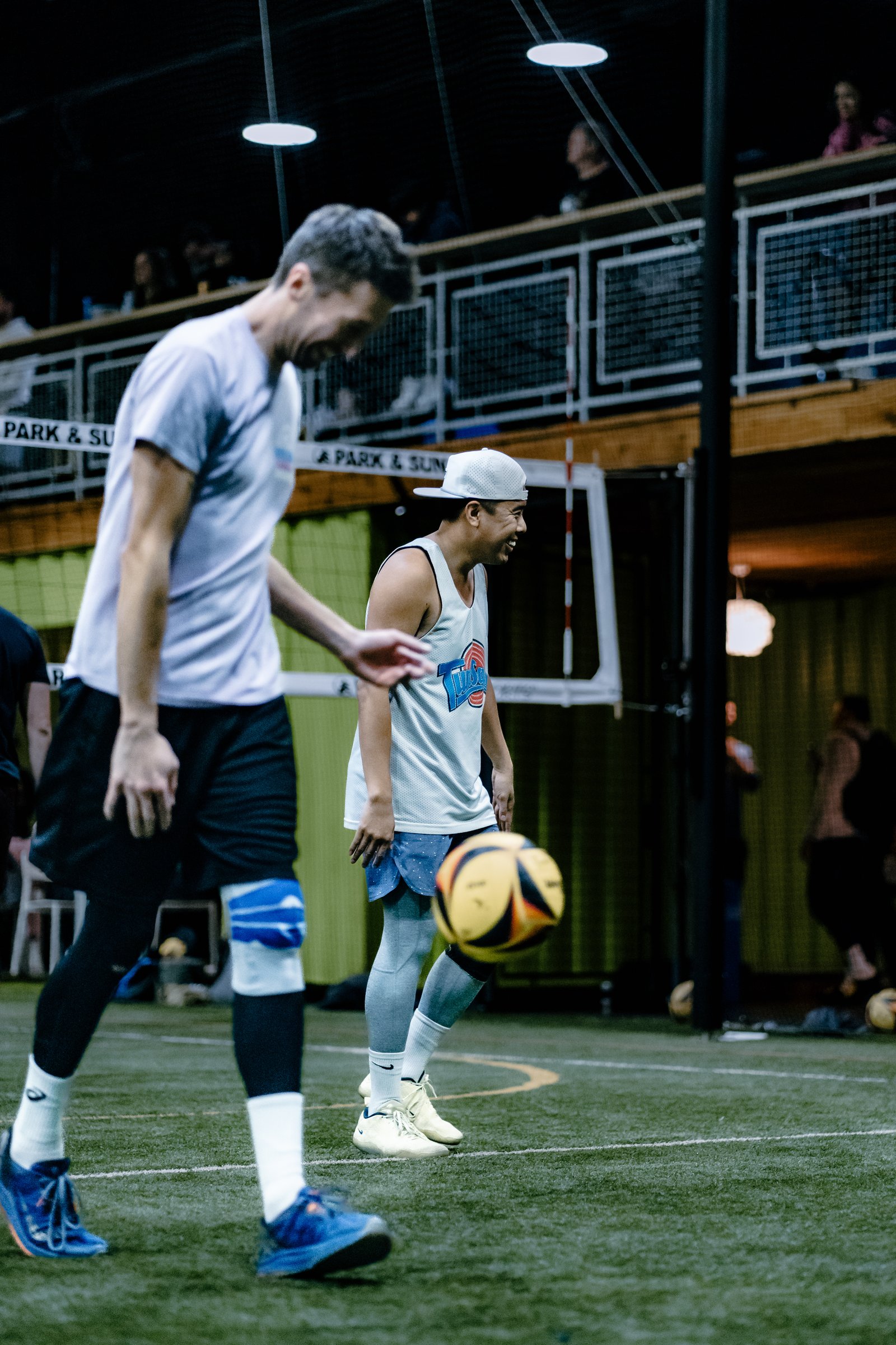 Players Sports Winter Turf Luau