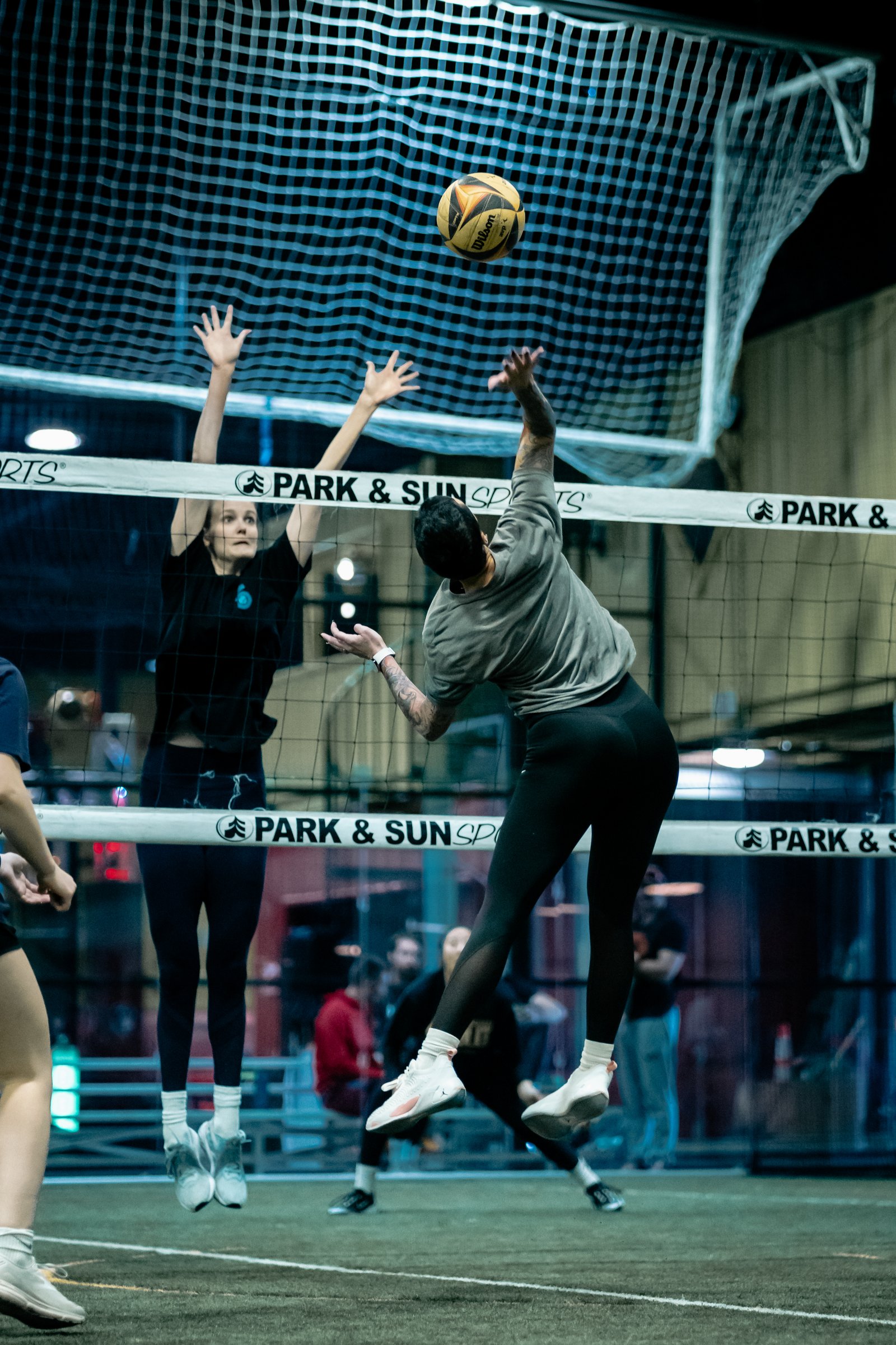 Players Sports Winter Grass Luau
