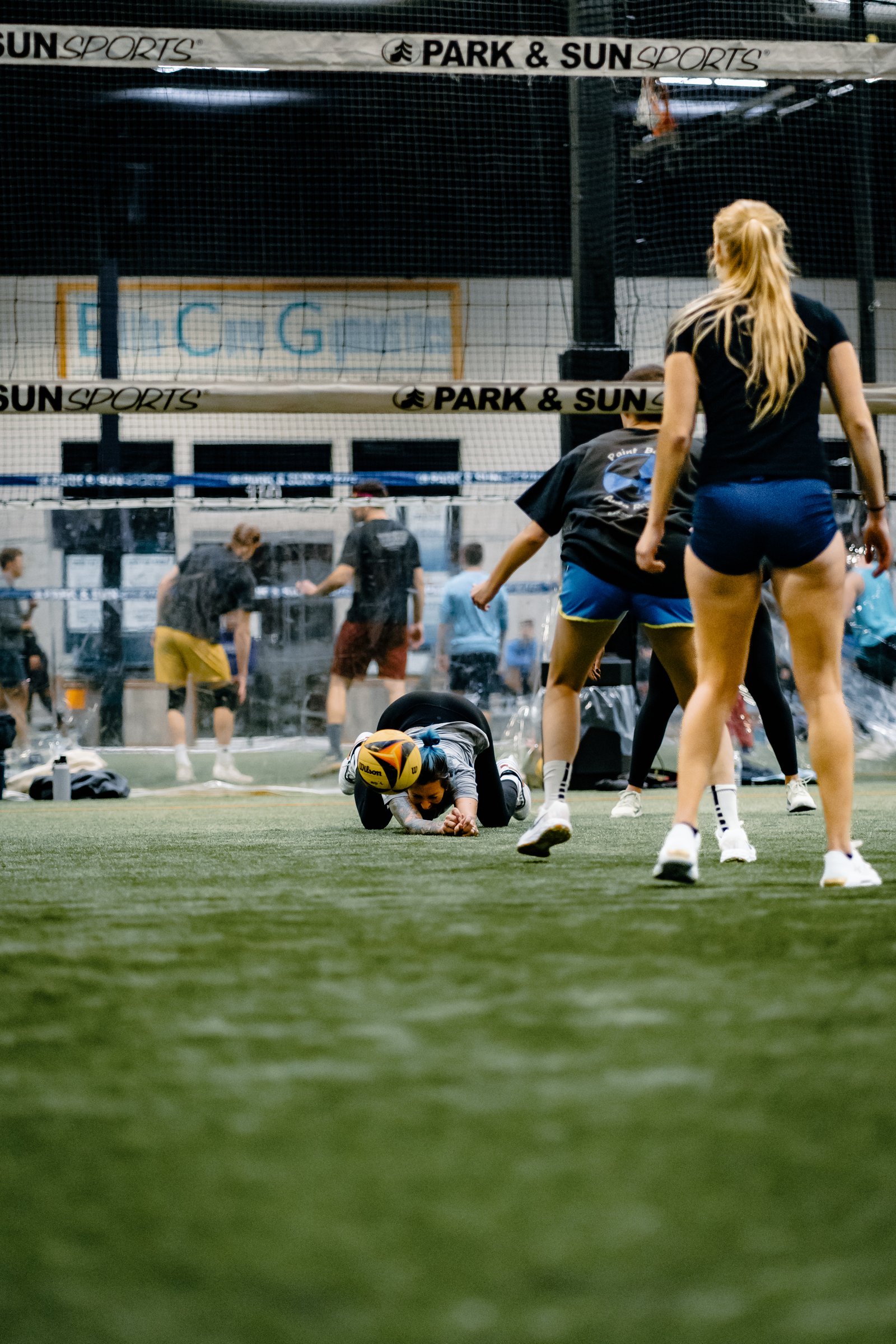 Players Sports Winter Turf Luau