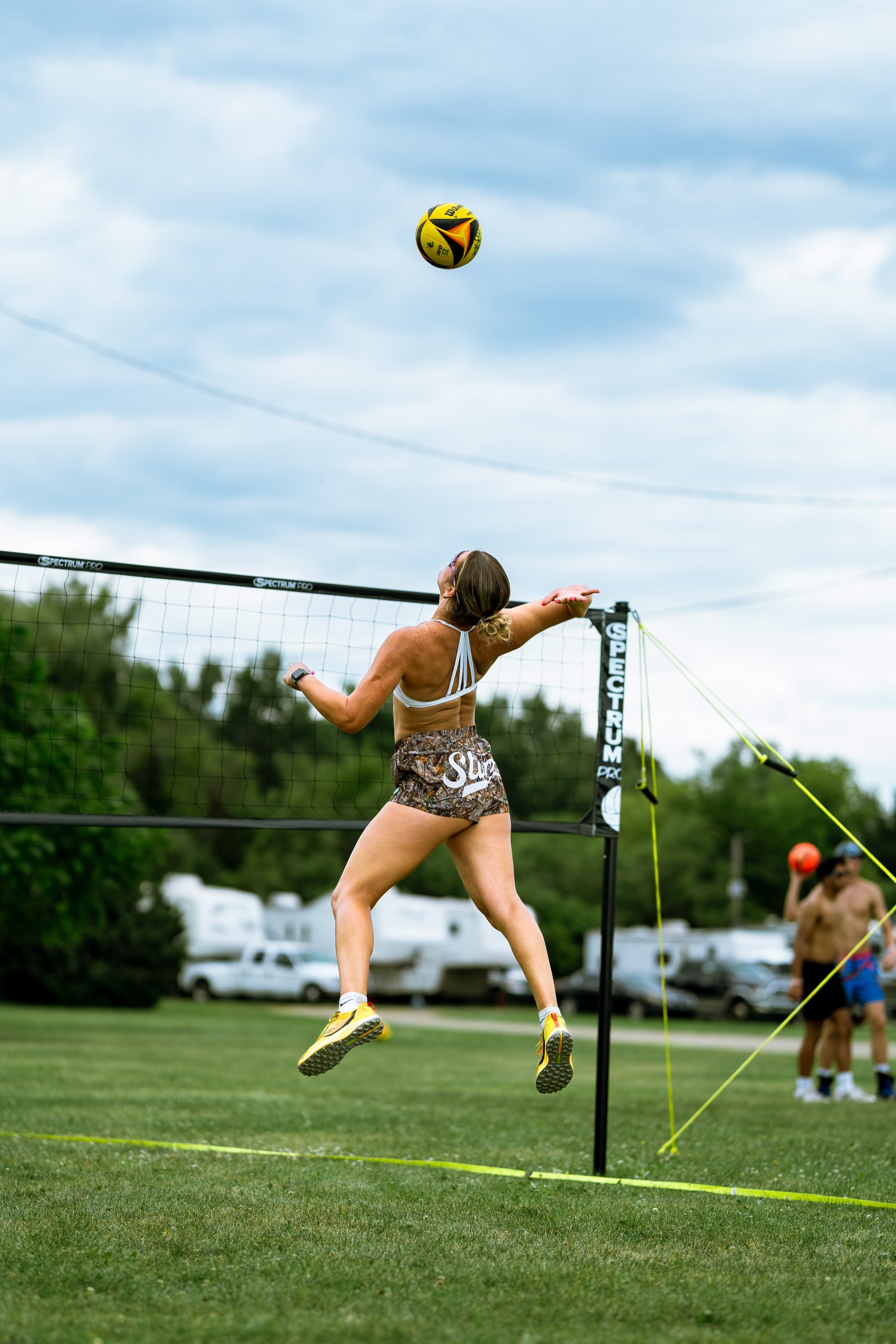 Cookout Volleyball Grass Tourney