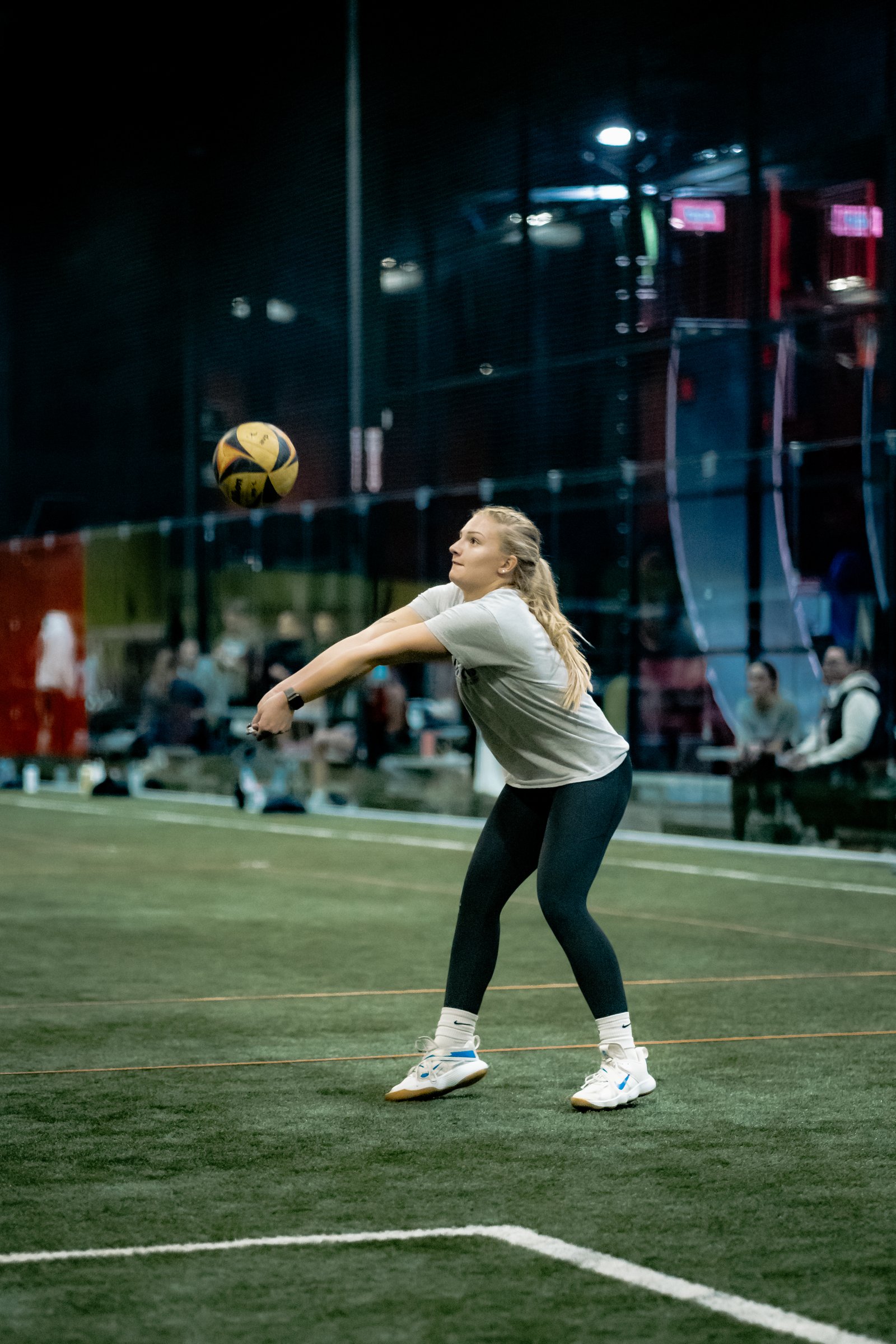 Players Sports Winter Grass Luau