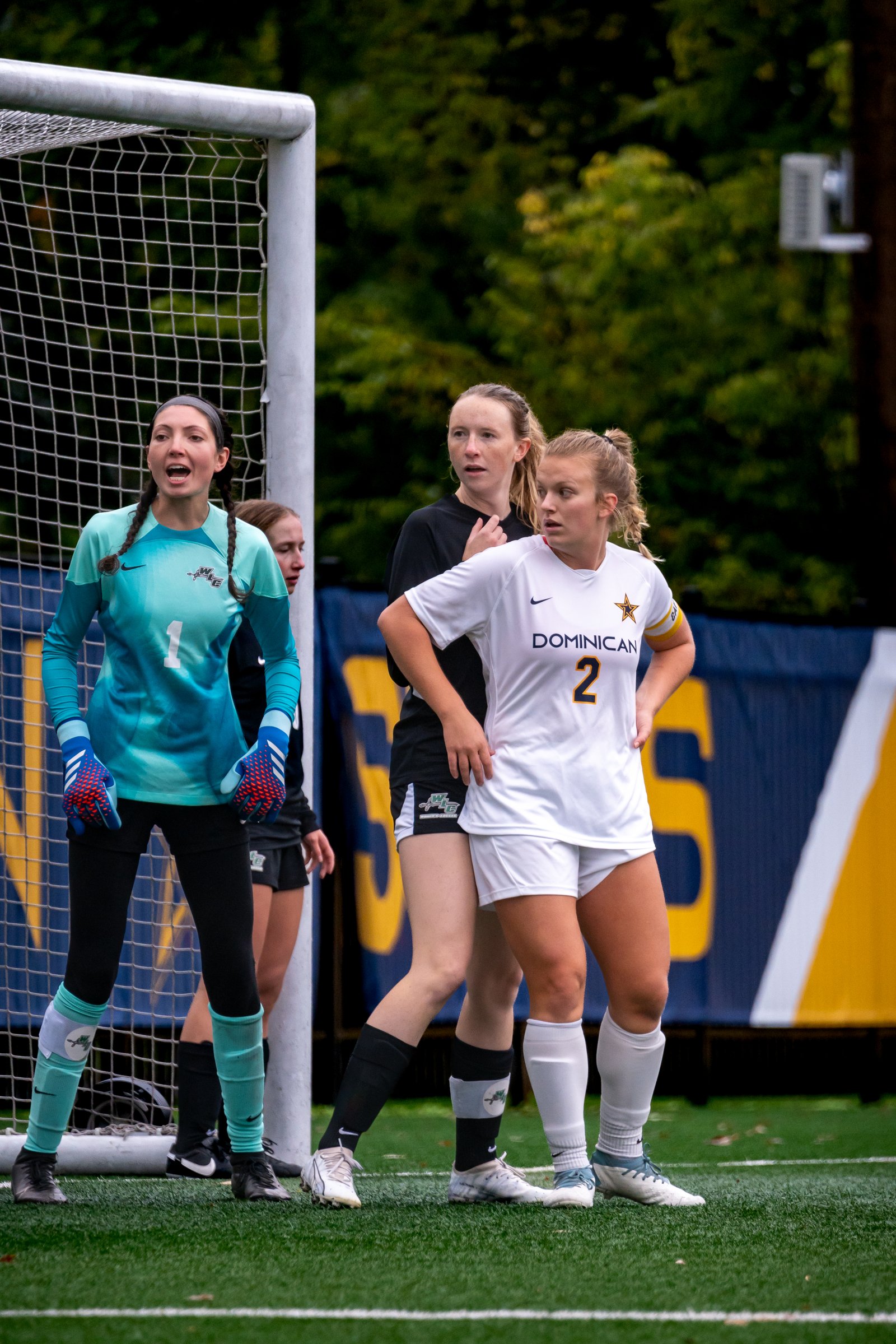 DU Women's Soccer 14-Oct - Jan 1