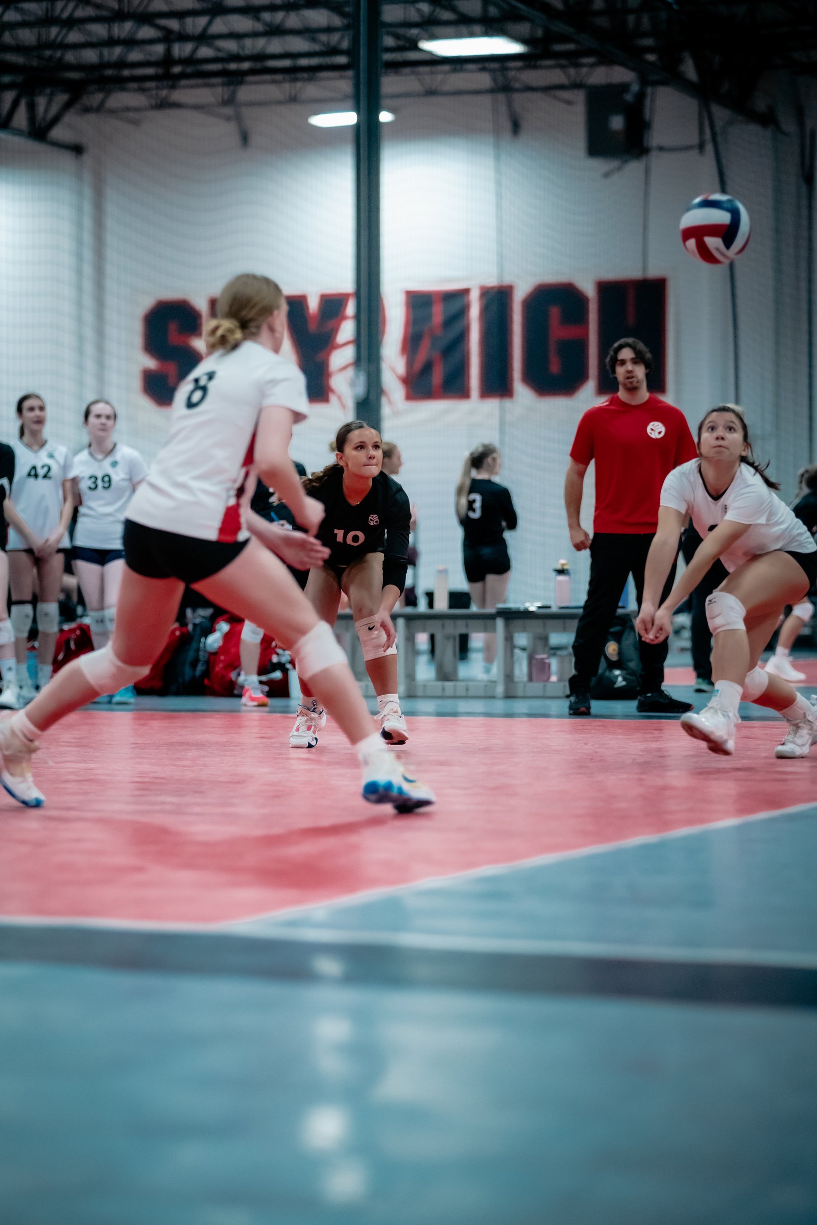 630 Girls at Sky High Cosmos