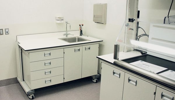 Movable Labatory AT Villa Ergolab Mobile Laboratory Work Stations | LabRepCo, LLC