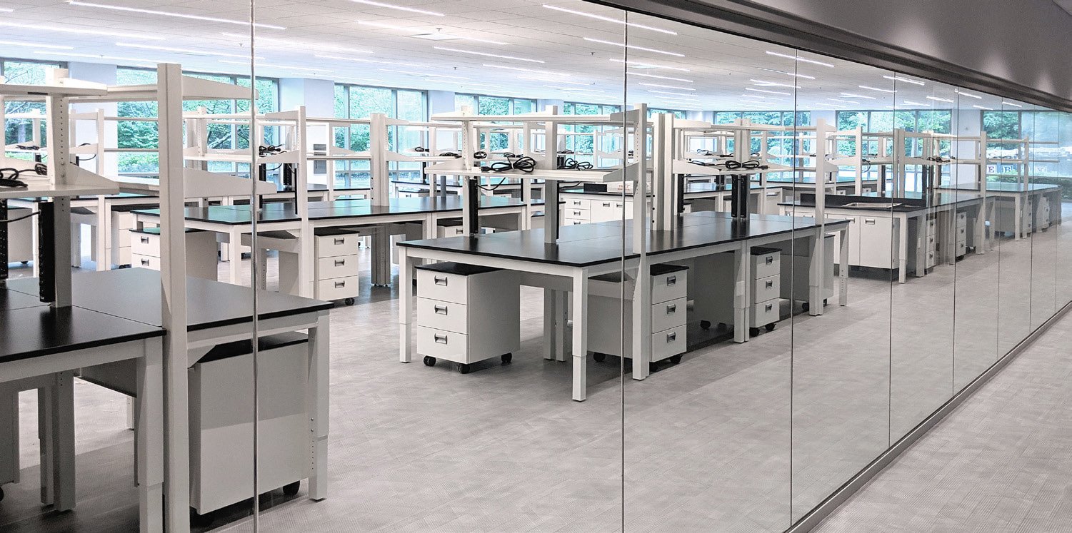 AT Villa Forte Adaptable Laboratory Furniture Systems - Image 3