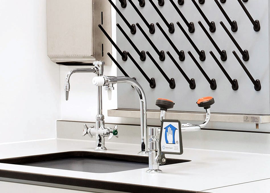 AT Villa Baseline Fixed Casework Laboratory Systems - Image 10