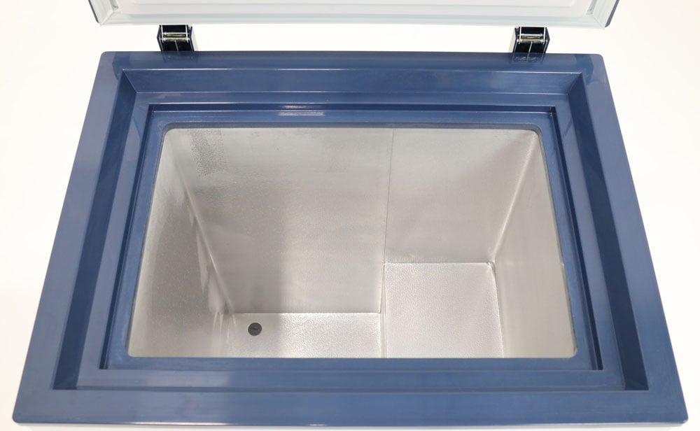 LabRepCo Futura Silver Series -45°C Laboratory Chest Freezers | 3.5 Cu. Ft - Image 4
