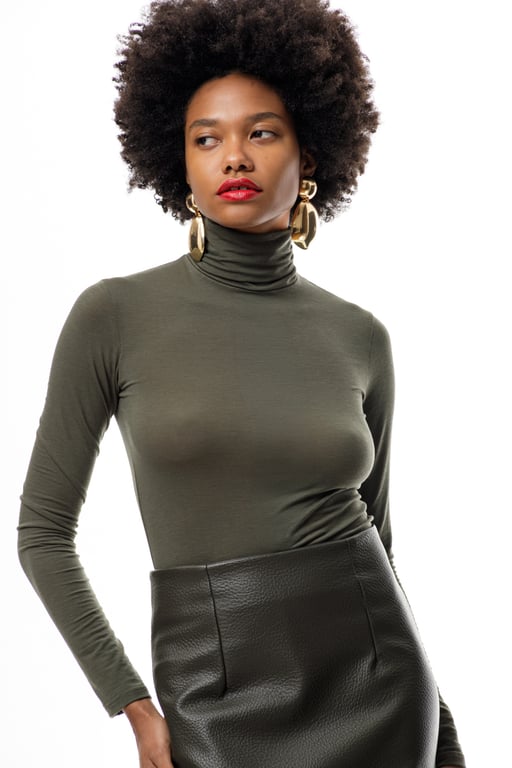 Iris Turtleneck