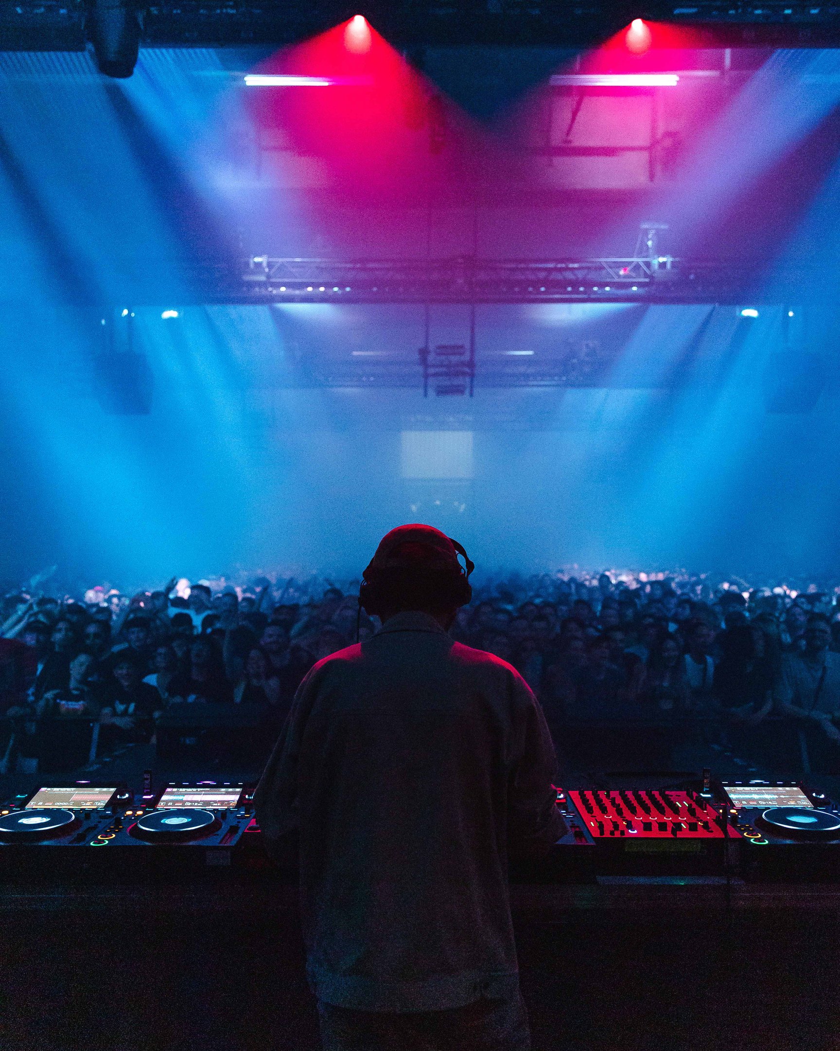 Rampa Thomas Bangalter Julian Charrière Art Basel 2025 – photo 3