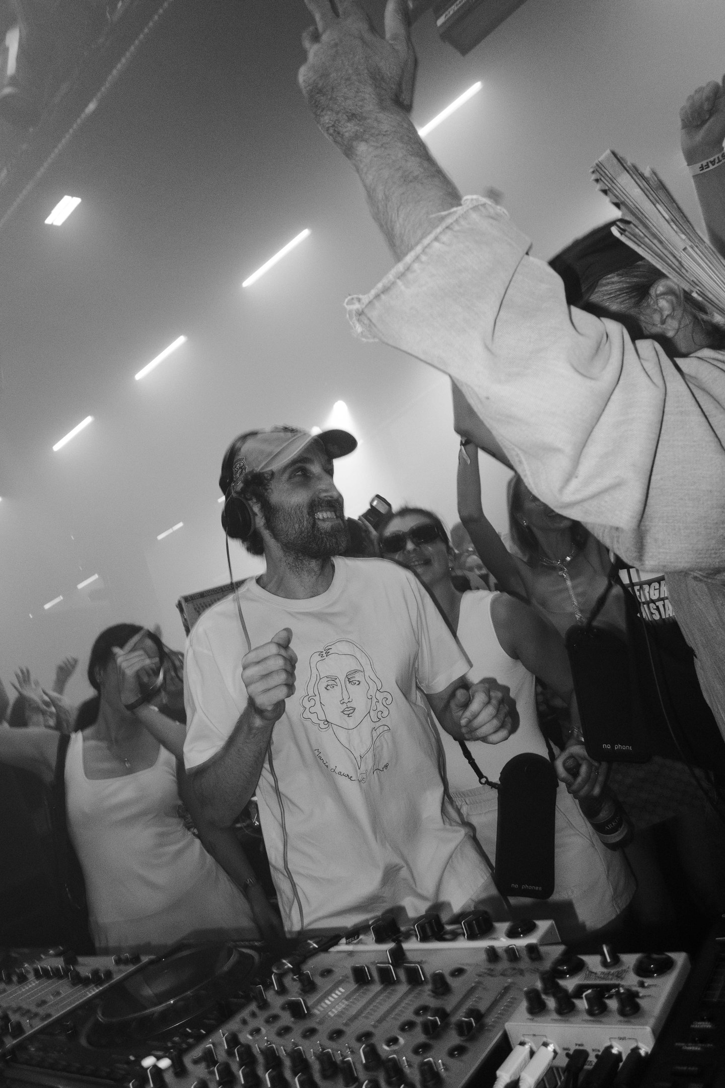 Rampa Thomas Bangalter Julian Charrière Art Basel 2025 – photo 13