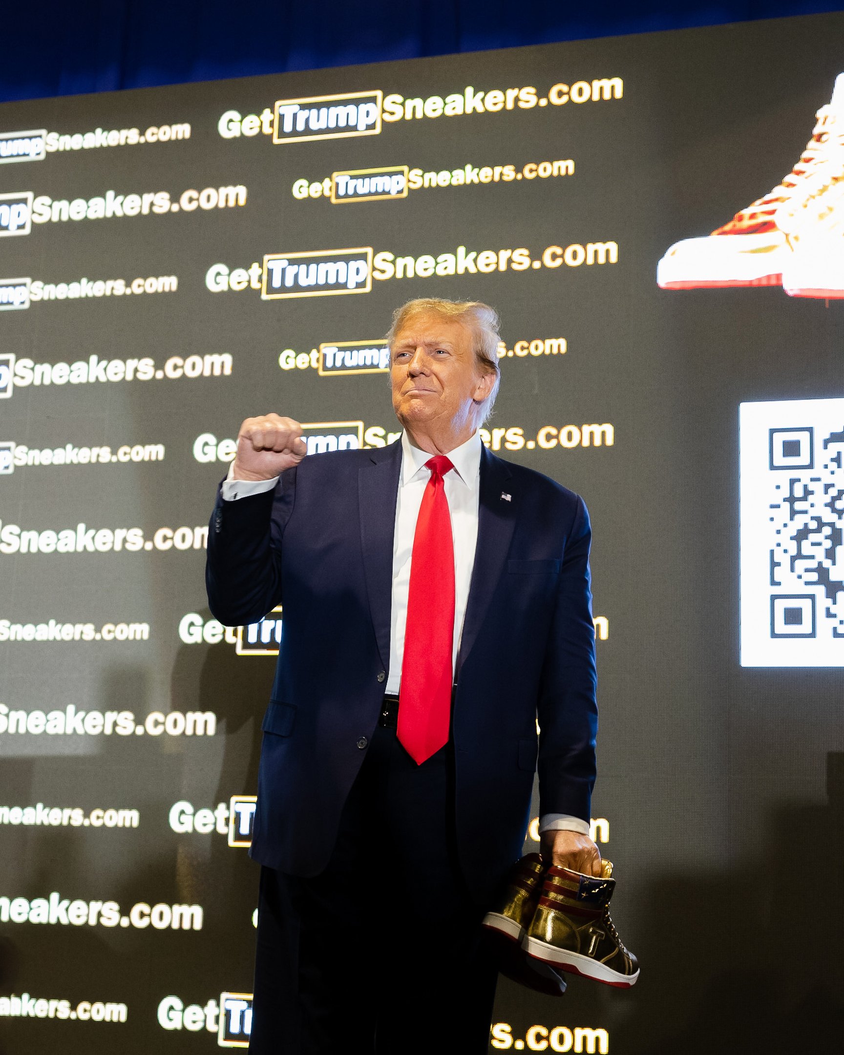 Trump Sneaker Con 2024 – photo 4