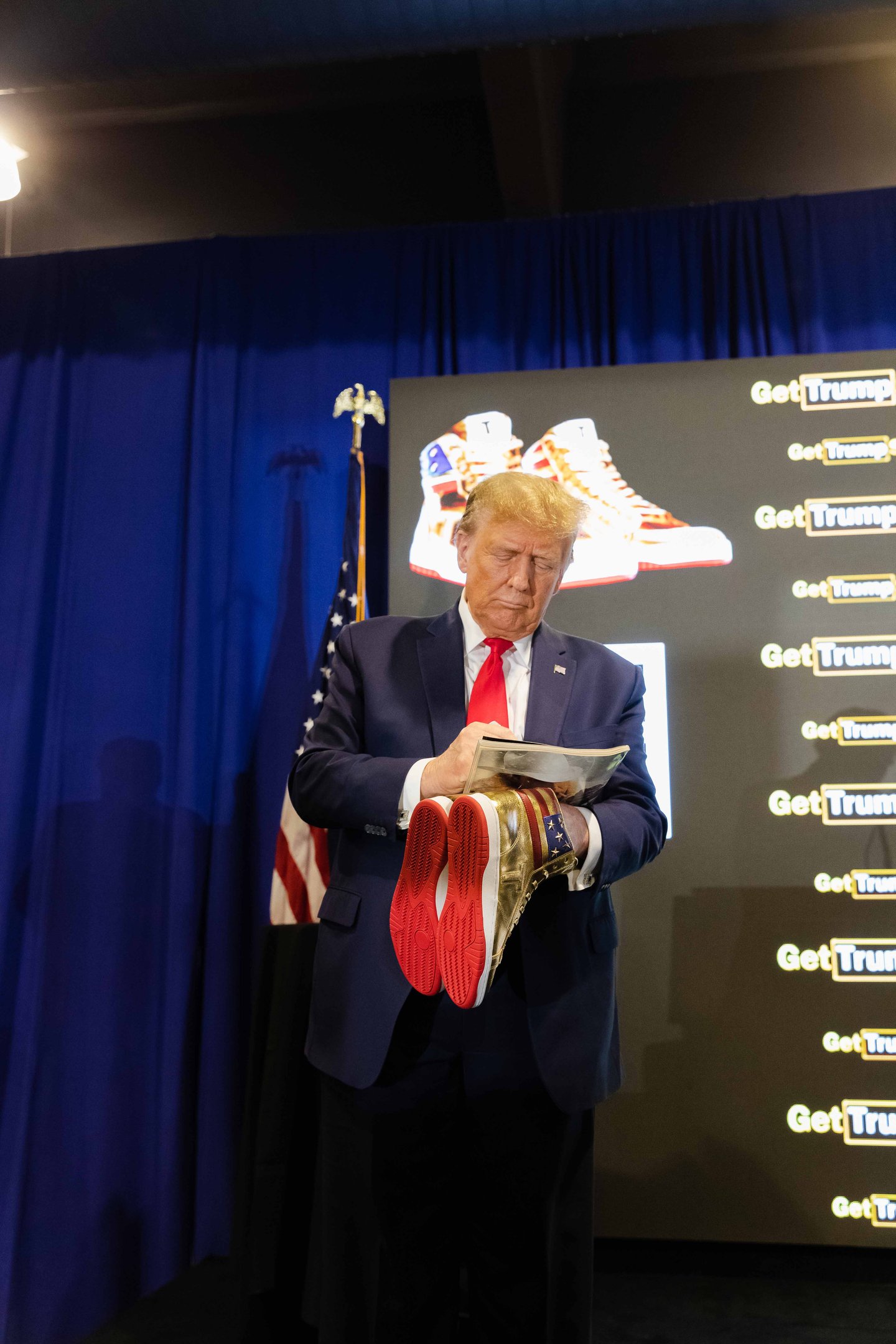 Trump Sneaker Con 2024 – photo 7