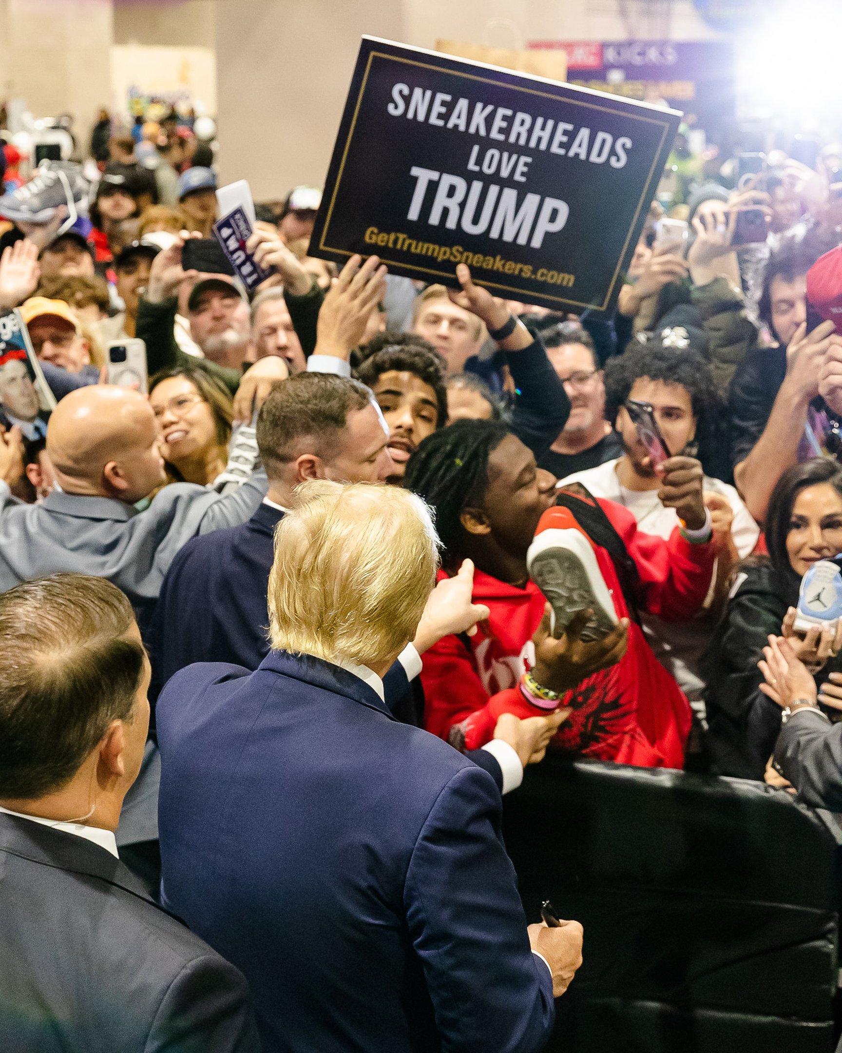 Trump Sneaker Con 2024 – photo 15